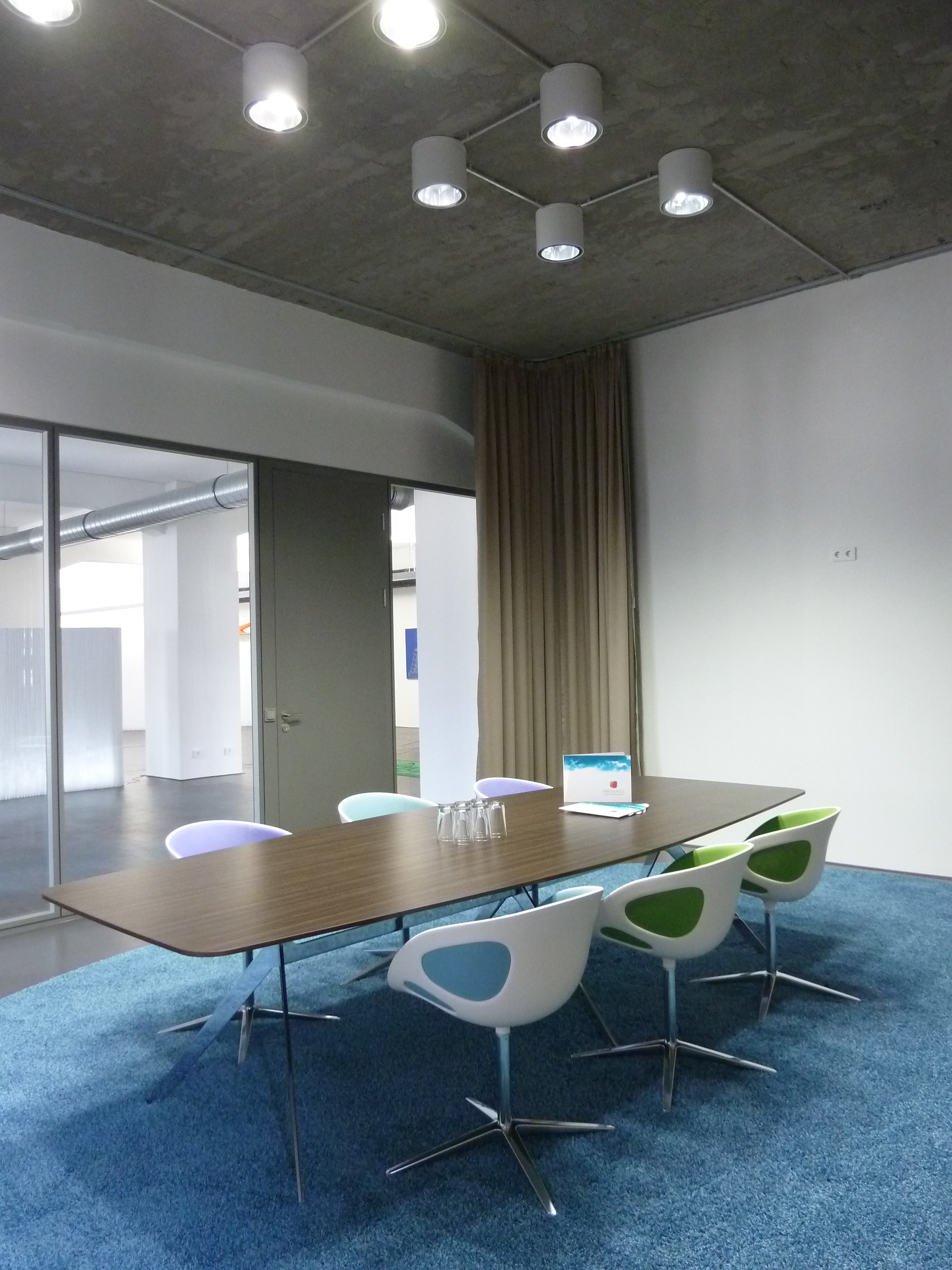 kaller und kaller, sample office, office, meeting, room, interior, carpet, light