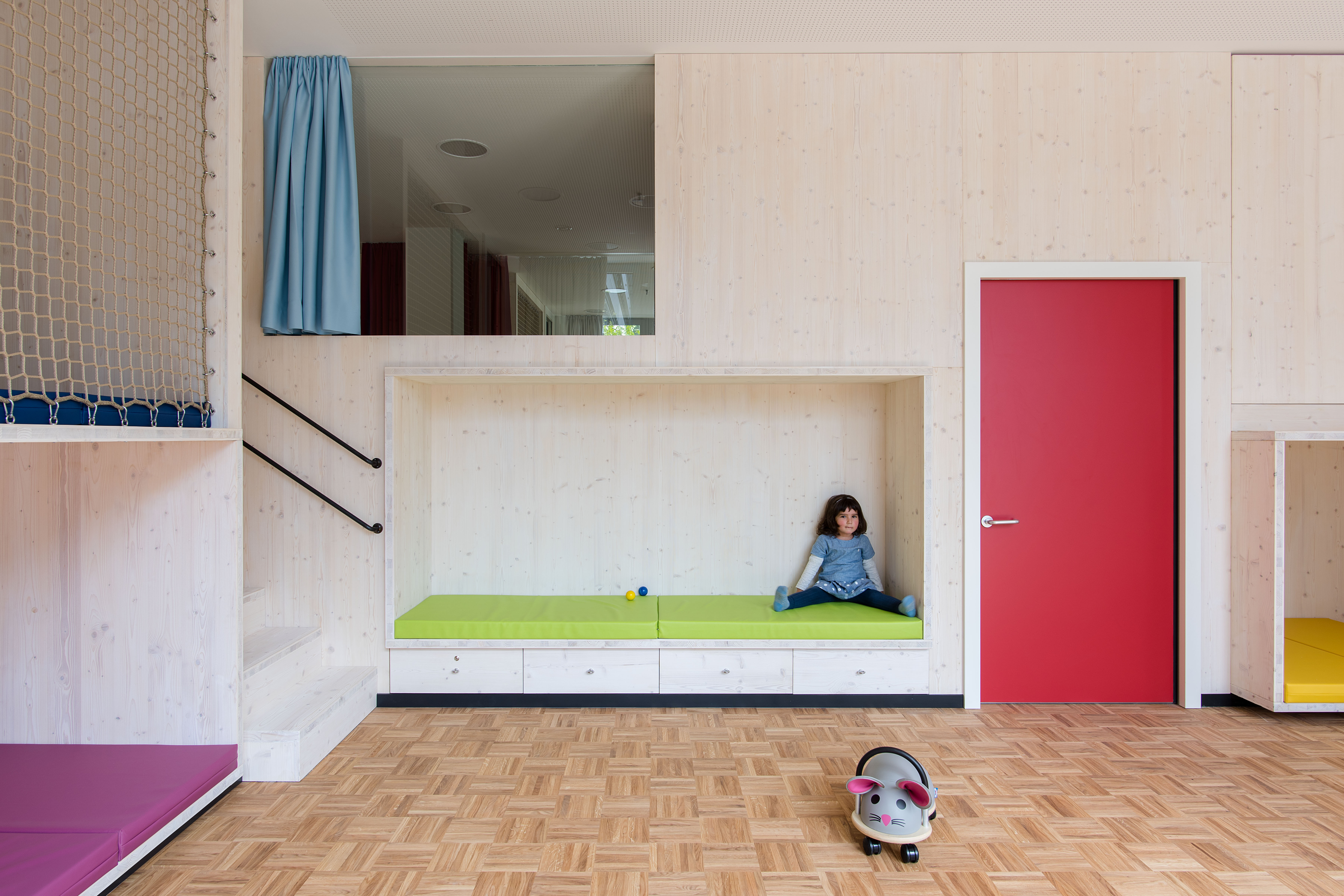 kiclub leo 1, munich, expansion, children, playground, sleeping berths, multifunctional