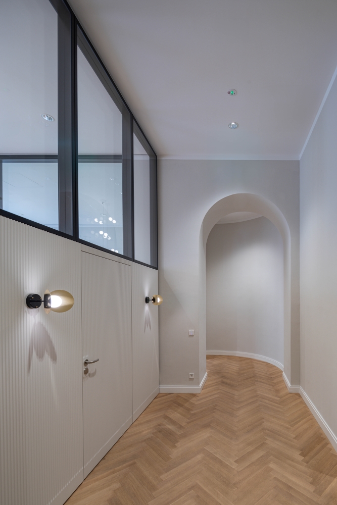 Round arch, Herringbone parquet, Passage, Lath, White, Wood, Window, wall light