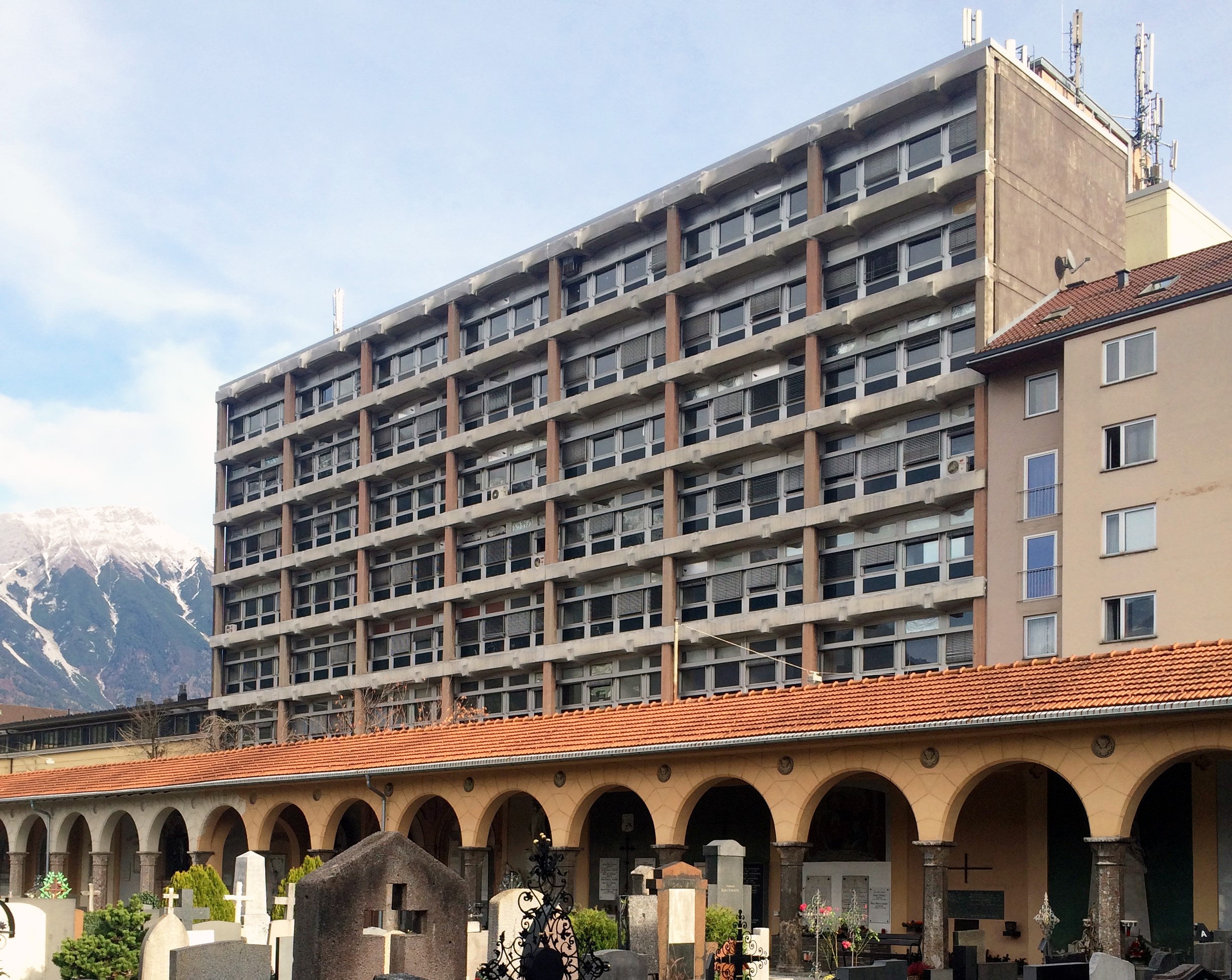 medizinische universität, innsbruck, Fassade, Außenansicht, panorama